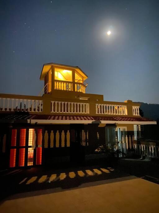 Shangri-La Valley Retreat Karjat Exterior photo